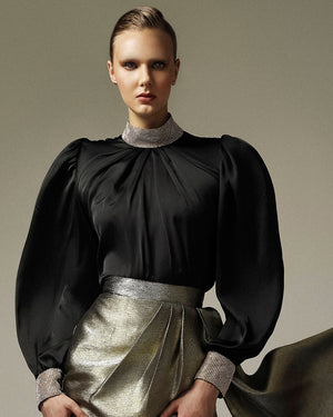 Noir Blouse